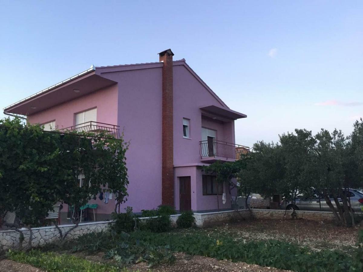 Apartman Mirjana With Terrace And Free Parking Donji Okrug  Eksteriør billede